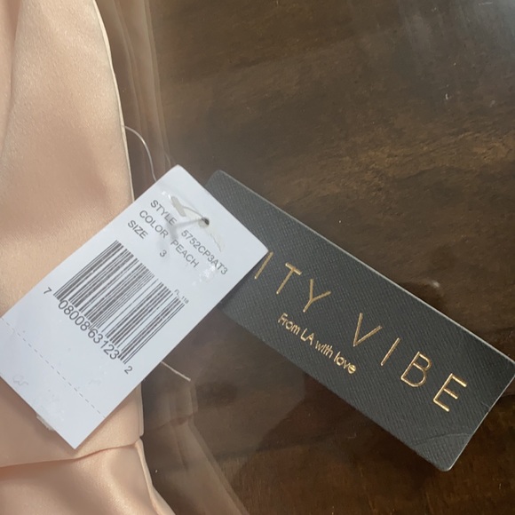 City Vibe Skater Dress with Pockets. - Picture 12 of 12